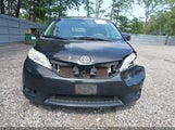 Toyota Sienna Le V6 8 Passenger 5TDKK3DC0ES436943 fotografie
