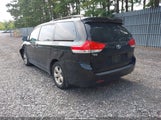 Toyota Sienna Le V6 8 Passenger 5TDKK3DC0ES436943 снимка