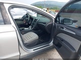 Ford Fusion S 1FA6P0G7XE5401631 снимка