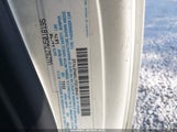 Volkswagen New Beetle Gl 3VWBC21C7XM427412 снимка