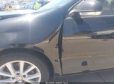Volkswagen Jetta Limited Edition 3VWRZ7AJ1AM164074 photo