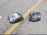 Toyota Tundra Sr5 5.7L V8 5TFEY5F15JX229858 снимка