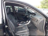 Honda Accord Touring V6 1HGCR3F96HA026801 fotografie