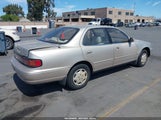 Toyota Camry Le JT2SK12E2P0125831 снимка