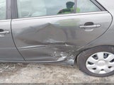 Toyota Camry Le 4T1BE32K54U803942 снимка