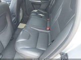 Volvo Xc60 T6/T6 R-Design YV4992DZ5A2100678 fotografie