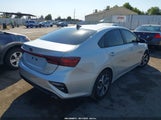 Kia Forte Lxs 3KPF24AD4ME363766 photo