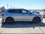 Volkswagen Tiguan 2.0T Se R-Line Black 3VV8B7AX5NM102739 fotografie