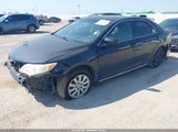 Toyota Camry Le 4T4BF1FKXCR212800 снимка