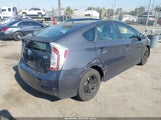 Toyota Prius Two JTDKN3DU5D1706258 fotografie