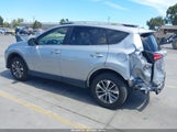 Toyota Rav4 Hybrid Xle JTMRJREV3JD162101 fotografie