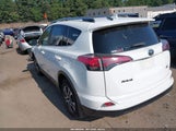 Toyota Rav4 Le JTMBFREV9HJ155295 снимка