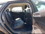 Ford Fusion Energi Titanium 3FA6P0SUXGR194977 снимка