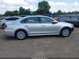 Volkswagen Passat 2.5L S 1VWAP7A30DC045457 снимка