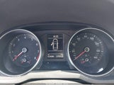 Volkswagen Passat 1.8T S 1VWAT7A33HC085484 снимка