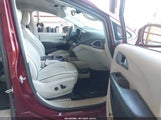 Chrysler Pacifica Hybrid Platinum 2C4RC1N78HR730704 снимка