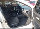Kia Rio S 3KPA24AD0LE334452 снимка