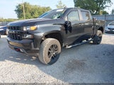 Chevrolet Silverado  4Wd Short Bed Custom Trail Boss 1GCPYCEFXMZ237988 photo