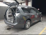 Chrysler Pacifica Touring L 2C4RC1BG7JR214327 снимка