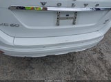 Volvo Xc60 T5 Platinum YV4612RM7F2721354 снимка