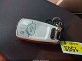 Audi A4 2.0T Premium WAUENAF46HN055801 снимка