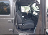 Jeep Wrangler Unlimited Sahara 4X4 1C4HJXEG9JW116987 снимка