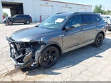 Volkswagen Tiguan 2.0T Se R-Line Black 3VV8B7AX9RM099771 снимка