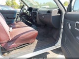 Nissan 4X2 Truck Xe 1N6SD11S7VC427696 снимка