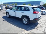 Jeep Cherokee Sport 1C4PJLAB4EW104296 снимка