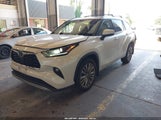 Toyota Highlander Platinum 5TDFZRBH2LS021795 снимка