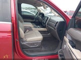 Ford Expedition Xlt 1FMJU1HTXJEA28028 снимка