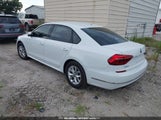 Volkswagen Passat 2.0T R-Line/2.0T S 1VWAA7A37JC000769 photo