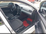 Volkswagen Passat 2.0T R-Line/2.0T S 1VWAA7A37JC000769 photo