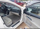 Toyota Camry Hybrid Xle 4T1BD1FK5EU113952 photo