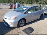 Toyota Prius Two JTDKN3DU3D5547880 снимка