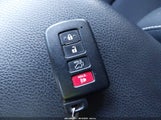 Toyota Rav4 Adventure 2T3RFREV9JW767020 снимка