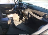Jeep Wrangler Sahara 1C4AJWBG6DL625747 снимка