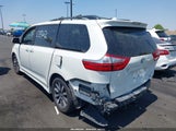 Toyota Sienna Xle 7 Passenger 5TDDZ3DC2JS203743 снимка