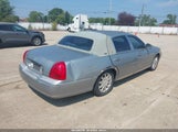 Lincoln Town Car Signature Limited 1LNHM82W36Y641589 photo