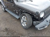 Jeep Wrangler Unlimited Sahara 4X4 1C4HJXEN4JW251096 fotografie