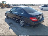 Mercedes-Benz C 300 Luxury 4Matic/Sport 4Matic WDDGF8AB2ER305939 fotografie