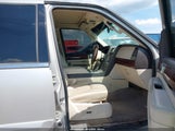 Lincoln Navigator 5LMFU28R23LJ02330 снимка
