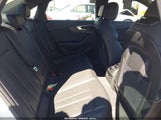 Audi A4 40 Premium WAUHMAF40KA056750 снимка