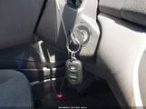 Toyota Camry Le 4T1BE30KX4U821615 снимка