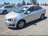 Chevrolet Sonic Lt Auto 1G1JC5SH1F4197413 снимка