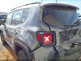 Jeep Renegade Upland Edition 4X4 ZACCJBAB0JPH43940 photo