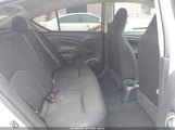 Nissan Versa 1.6 S 3N1CN7AP8FL906432 fotografie