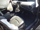 Toyota Prius Three Touring JTDKARFU6H3042641 снимка