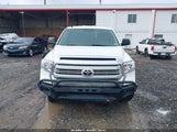 Toyota Tundra Sr5 5.7L V8 5TFUY5F13GX563858 fotografie