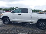 Toyota Tundra Sr5 5.7L V8 5TFUY5F13GX563858 снимка